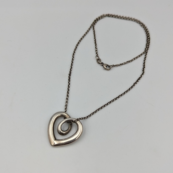 James Avery STERLING SILVER Retired Floating Heart Strings Pendant Necklace 925 - Picture 4 of 8